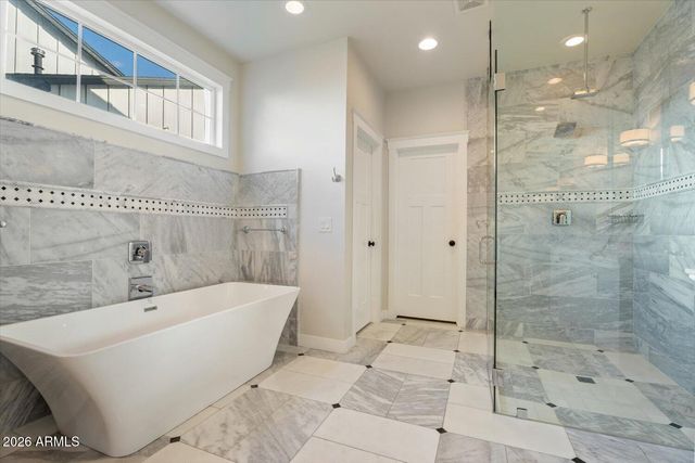 3838 E DEVONSHIRE Avenue, Phoenix, AZ 85018