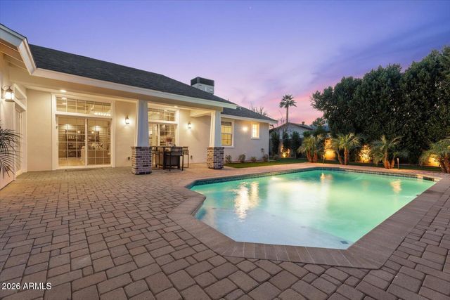 3838 E DEVONSHIRE Avenue, Phoenix, AZ 85018