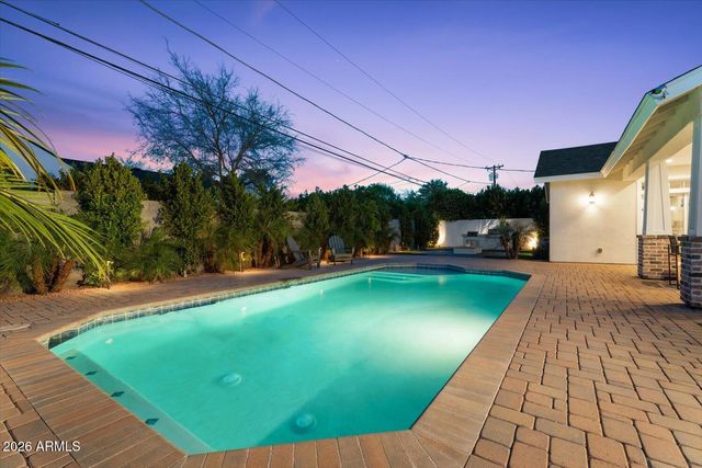 3838 E DEVONSHIRE Avenue, Phoenix, AZ 85018