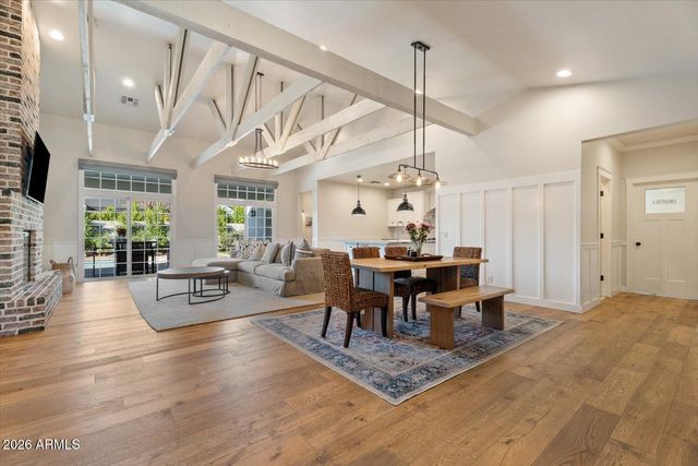 3838 E DEVONSHIRE Avenue, Phoenix, AZ 85018