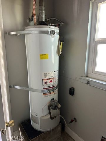 1725 E 22nd, Merced, CA 95340