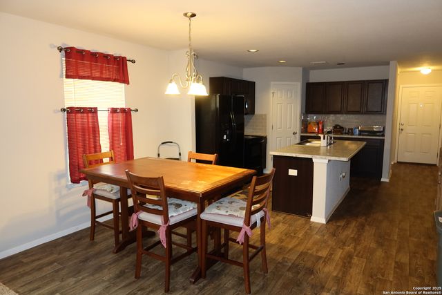 2414 Rainbow Basin, Converse, TX 78109