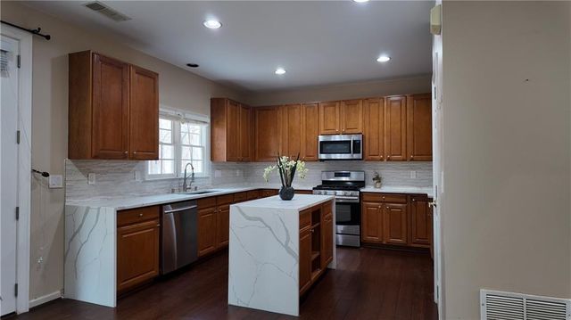 3922 Hooch Landing, Duluth, GA 30097