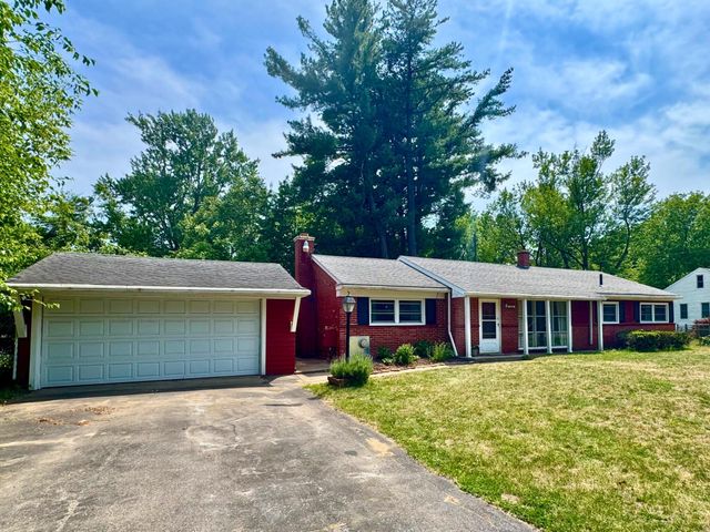 23591 Norcrest Drive, Southfield, MI 48033