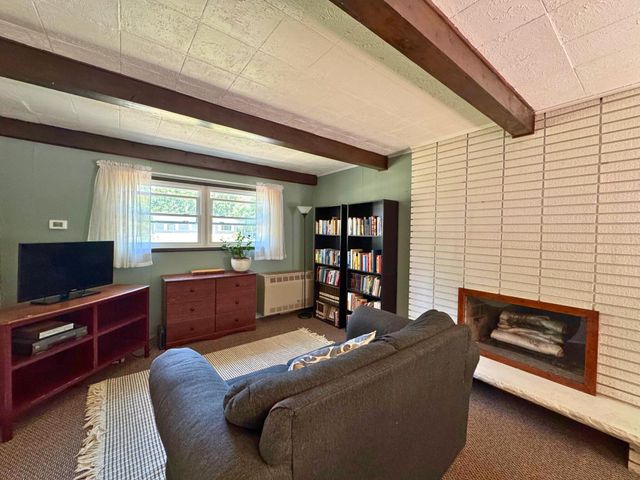 23591 Norcrest Drive, Southfield, MI 48033