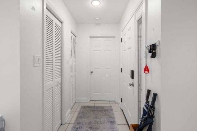 1433 Captains Walk 18d, Fort Pierce, FL 34950