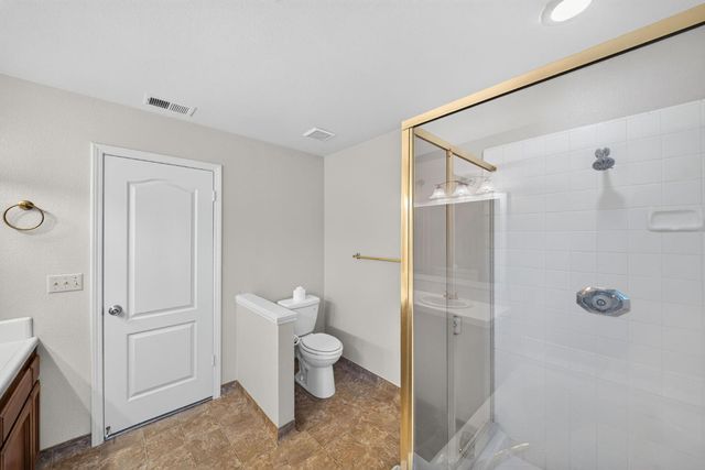1554 E Utah Avenue, Fresno, CA 93720