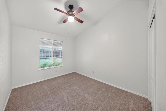1554 E Utah Avenue, Fresno, CA 93720