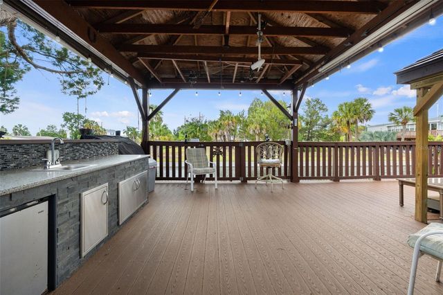 7235 MARYLAND AVENUE, Hudson, FL 34667