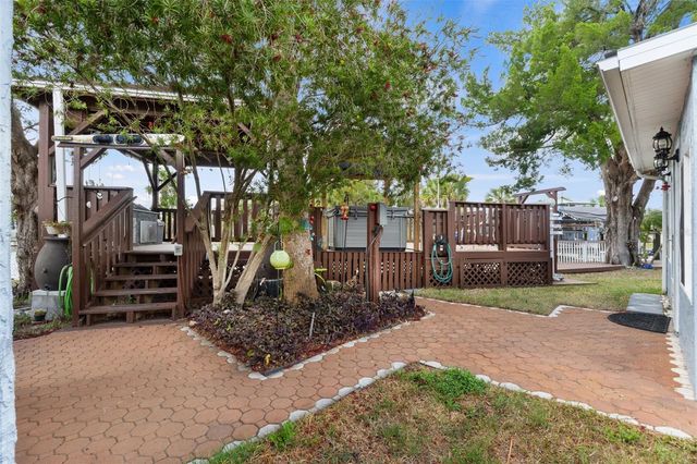 7235 MARYLAND AVENUE, Hudson, FL 34667