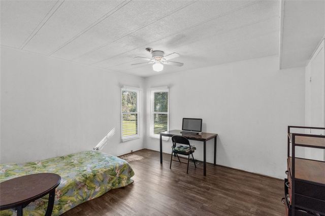16220 Hudson Road, Santa Fe, TX 77517