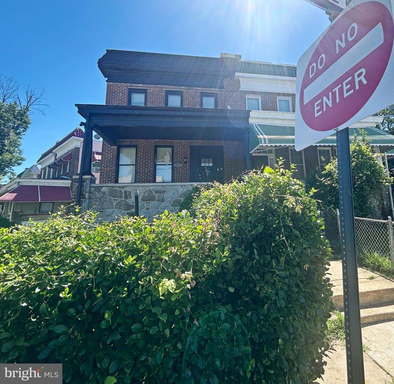 3657 GELSTON DR, Baltimore, MD 21229