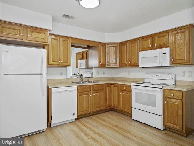 920 FREDERICK ST, Hagerstown, MD 21740