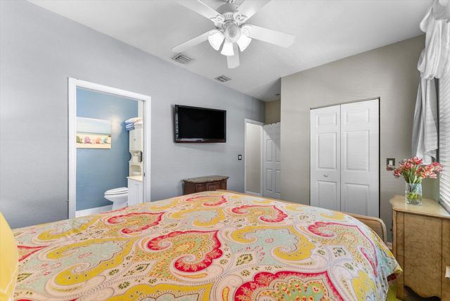 392 W Coral Trace Circle, Delray Beach, FL 33445