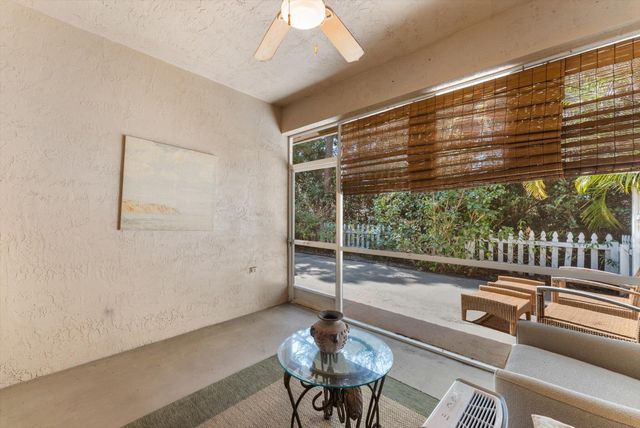 392 W Coral Trace Circle, Delray Beach, FL 33445