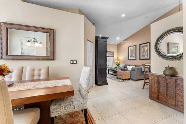 392 W Coral Trace Circle, Delray Beach, FL 33445