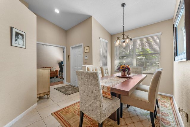 392 W Coral Trace Circle, Delray Beach, FL 33445