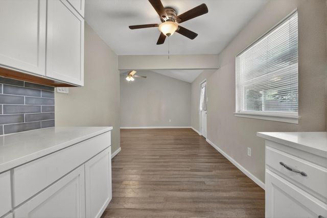 6929 Declaration Street, Watauga, TX 76148