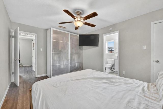 6929 Declaration Street, Watauga, TX 76148