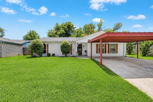 6929 Declaration Street, Watauga, TX 76148