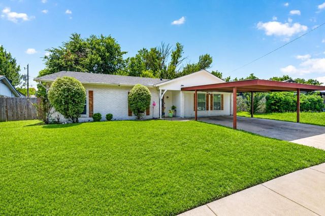 6929 Declaration Street, Watauga, TX 76148