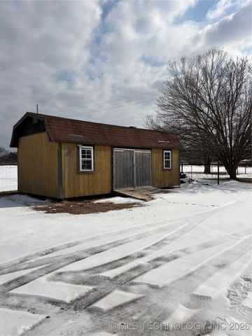 805 NW 14th Street, Wagoner, OK 74467