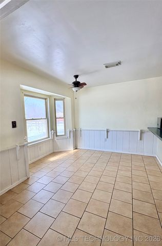 805 NW 14th Street, Wagoner, OK 74467