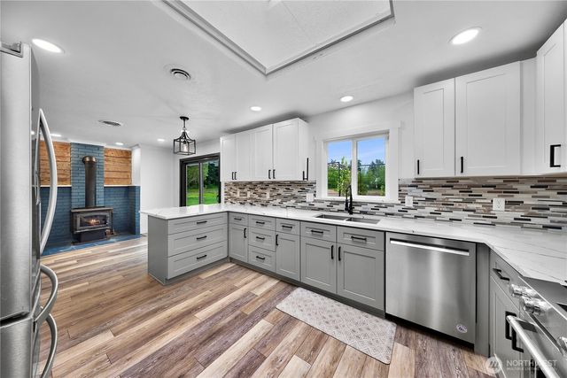 5144 Hannegan Road, Bellingham, WA 98226