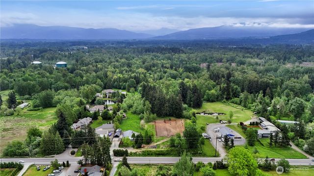 5144 Hannegan Road, Bellingham, WA 98226