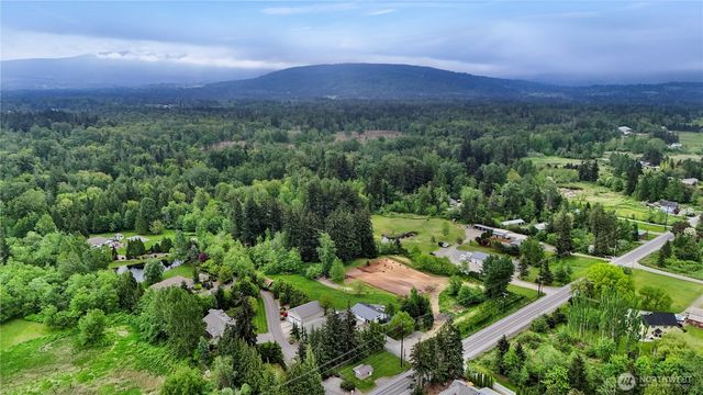5144 Hannegan Road, Bellingham, WA 98226