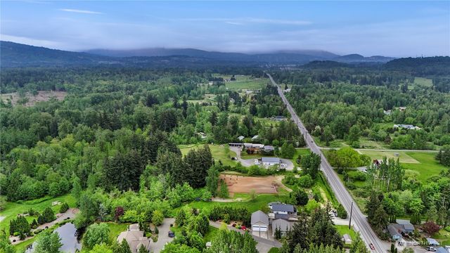 5144 Hannegan Road, Bellingham, WA 98226