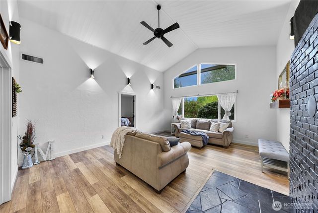 5144 Hannegan Road, Bellingham, WA 98226