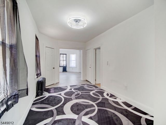 144 Steuben St, East Orange City, NJ 07018