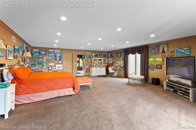 1100 Clearwater Boulevard, White Lake Charter Township, MI 48386