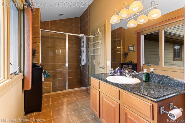 1100 Clearwater Boulevard, White Lake Charter Township, MI 48386