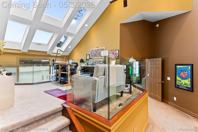 1100 Clearwater Boulevard, White Lake Charter Township, MI 48386