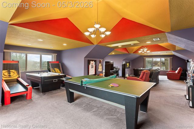 1100 Clearwater Boulevard, White Lake Charter Township, MI 48386