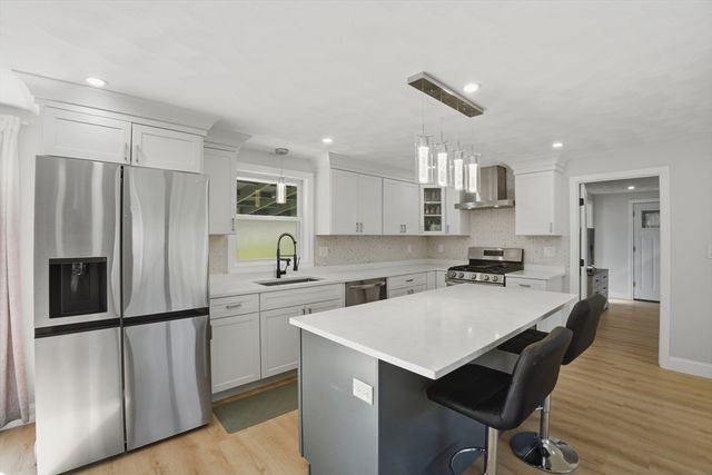 181 Green Street, Stoneham, MA 02180