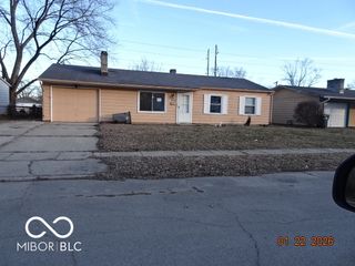 6226 E 43rd Street, Indianapolis, IN 46226