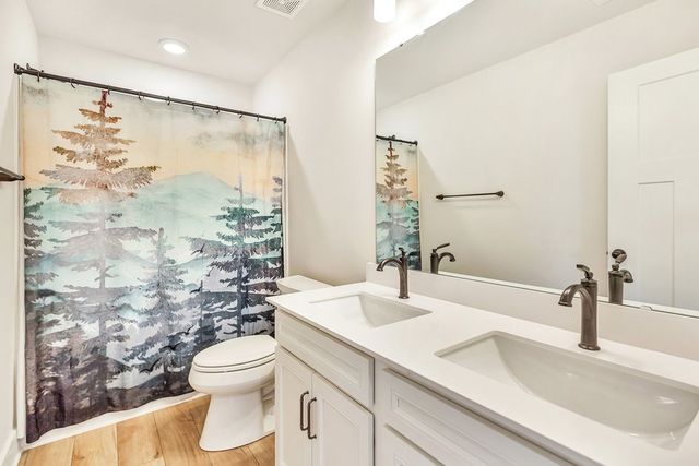 152 Founders Boulevard, Central, SC 29630