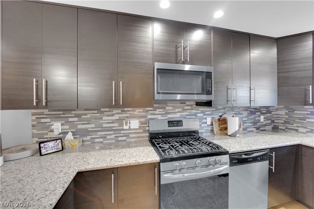 2832 Bluebonnet Drive 2, Henderson, NV 89074