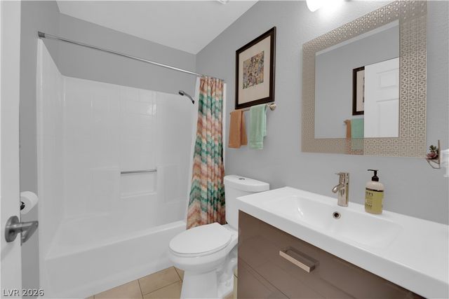 2832 Bluebonnet Drive 2, Henderson, NV 89074