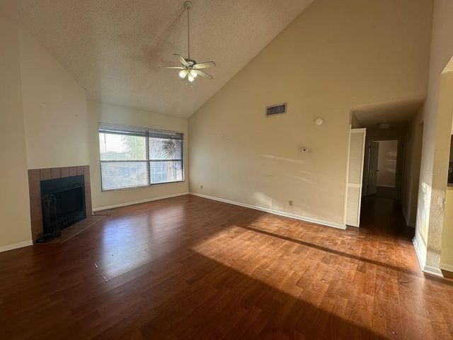 2050 SAN MARCOS DRIVE SE 214, Winter Haven, FL 33880