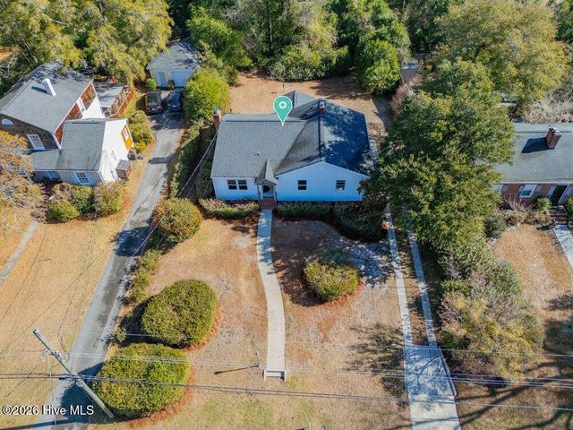 329 Wayne Drive, Wilmington, NC 28403