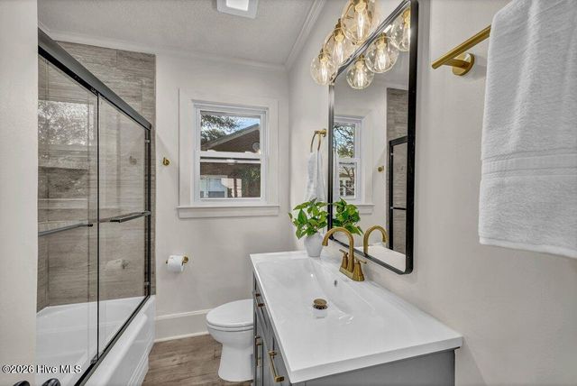 329 Wayne Drive, Wilmington, NC 28403