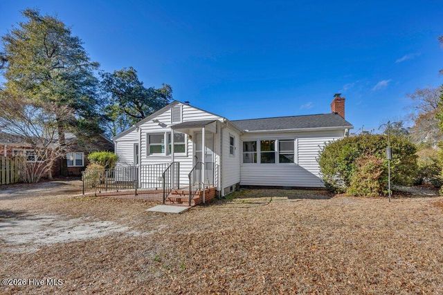 329 Wayne Drive, Wilmington, NC 28403