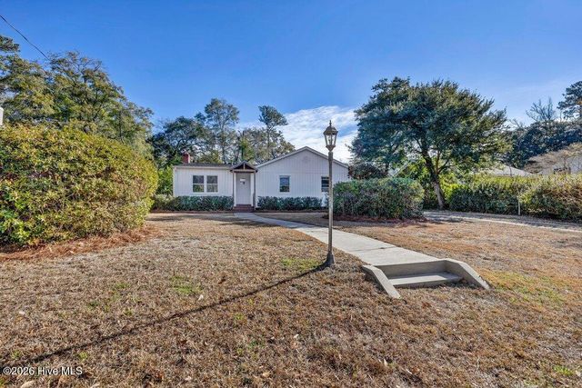 329 Wayne Drive, Wilmington, NC 28403