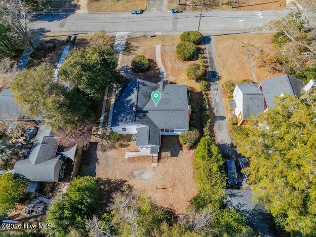 329 Wayne Drive, Wilmington, NC 28403