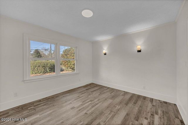 329 Wayne Drive, Wilmington, NC 28403