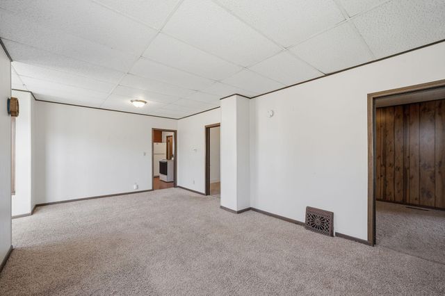 517 S Park Street, Fairmont, MN 56031